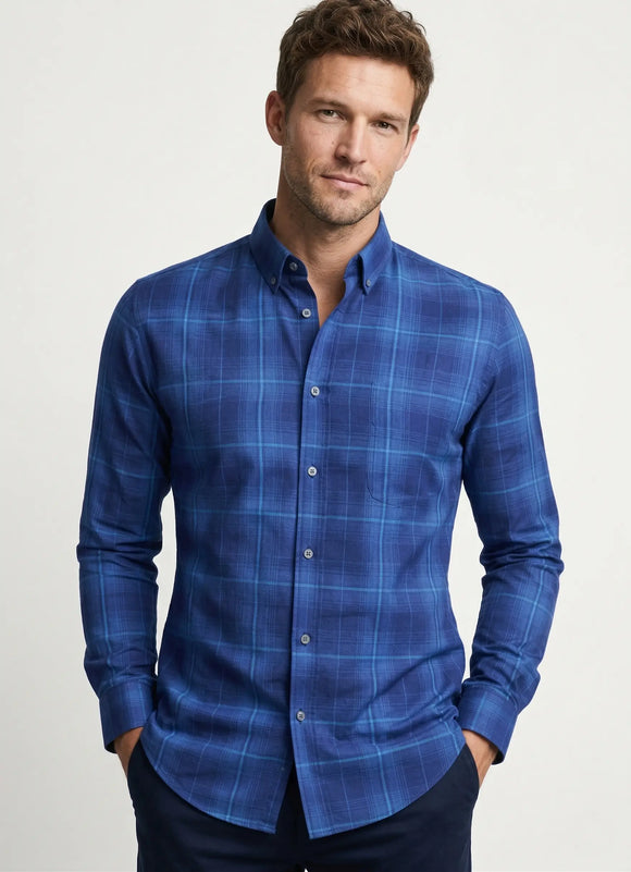 Camisa de manga larga azul rey para hombre con estampado de cuadrícula azul claro, diseño con bolsillo frontal y cuello tradicional, Sherman Morgan.