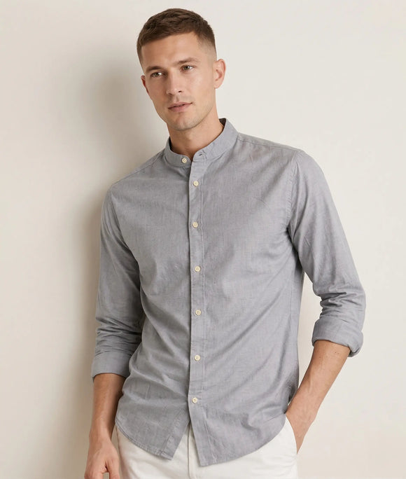 Camisa gris de manga larga para hombre con cuello Mao, tela fresca y transpirable, diseño frente liso, Sherman Morgan.