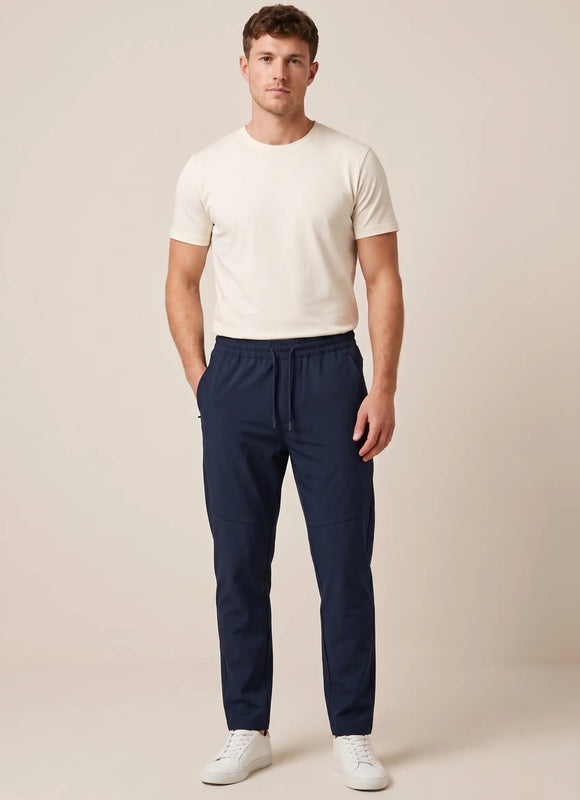 Pantalón casual slim fit azul marino con cintura de cordones para hombre