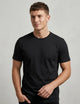 Playera hombre negra lisa 100% algodón cuello redondo corte slim fit.