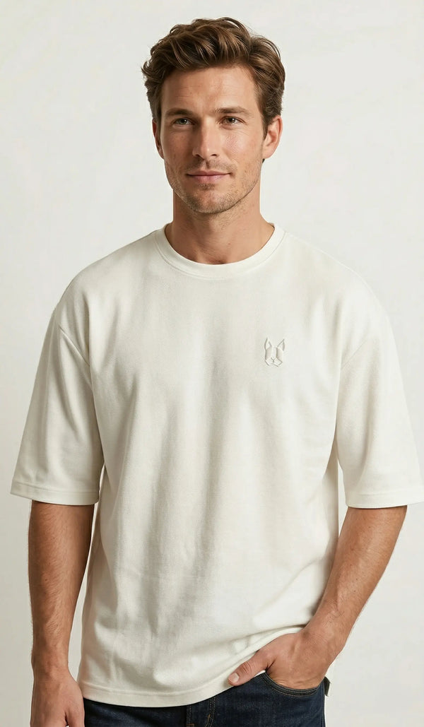 Playera oversize hombre beige claro textura waffle con bordado de Zak Boston Terrier Sherman Morgan