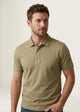 Playera tipo polo hombre verde olivo piqué botones de presión filo tonal cuello mangas slim fit Sherman Morgan.